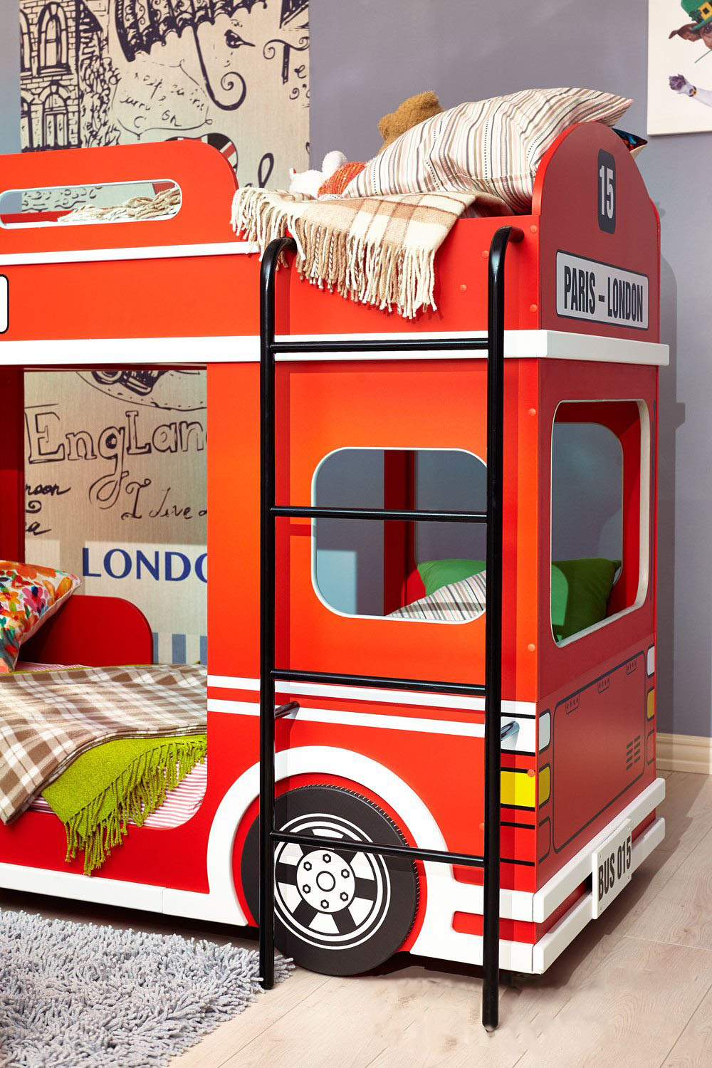 двухъярусная кровать лондонский автобус